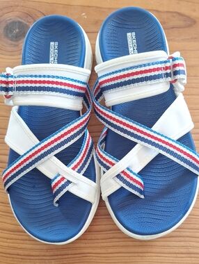 Skechers Ladies Navy Blue, White & Red Striped Strap Sandals